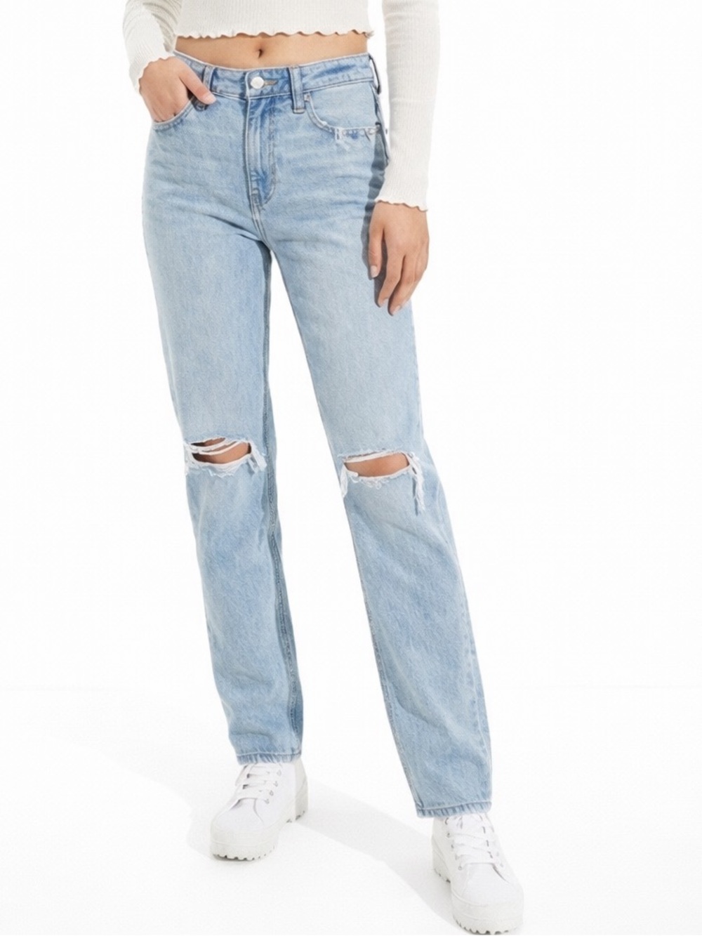 American Eagle 90's Straight Leg Jeans Light Blue Distressed Size 6-100% Cotton
